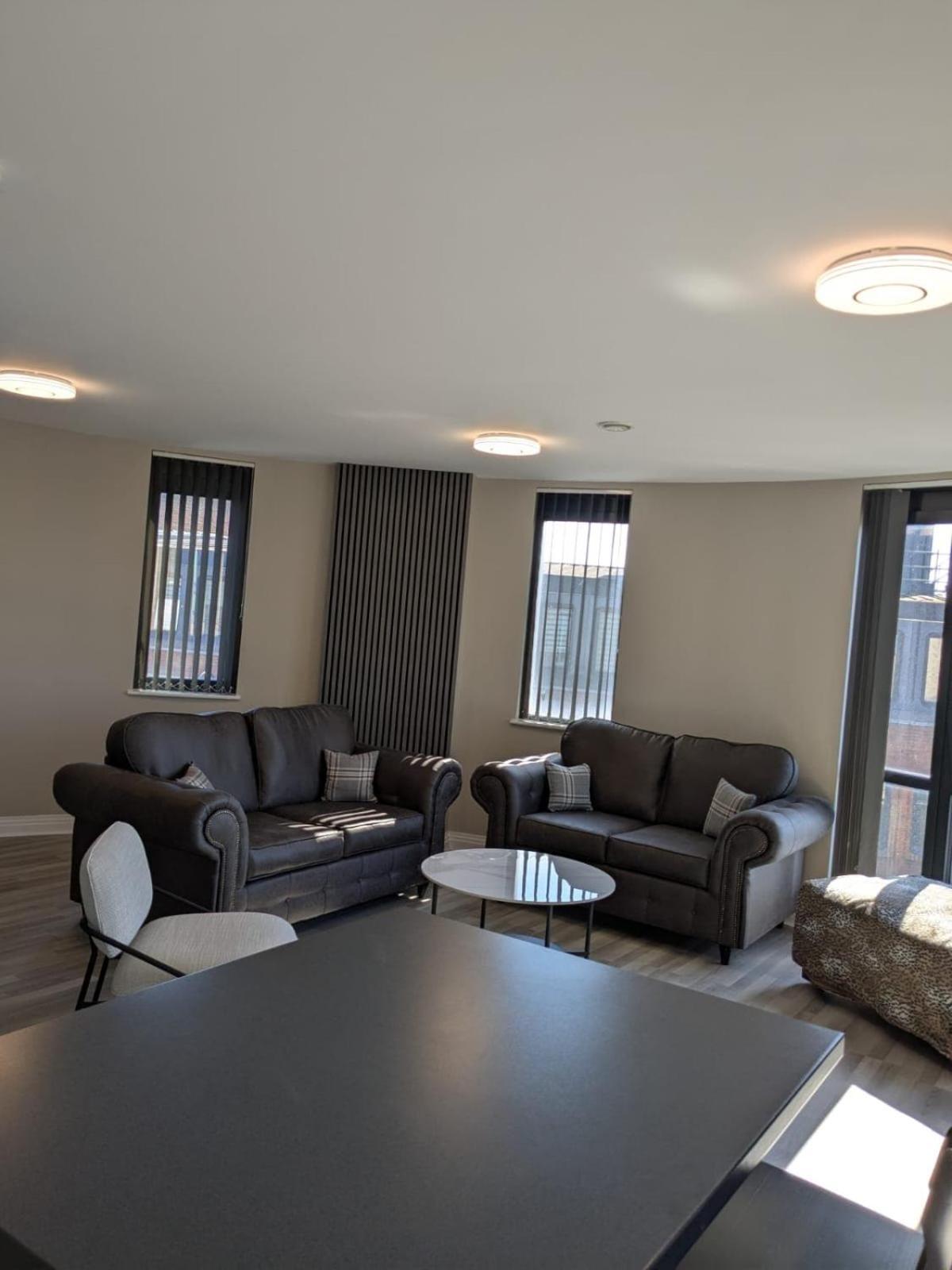 London Heathrow Apartment - West Drayton Yiewsley Exterior photo