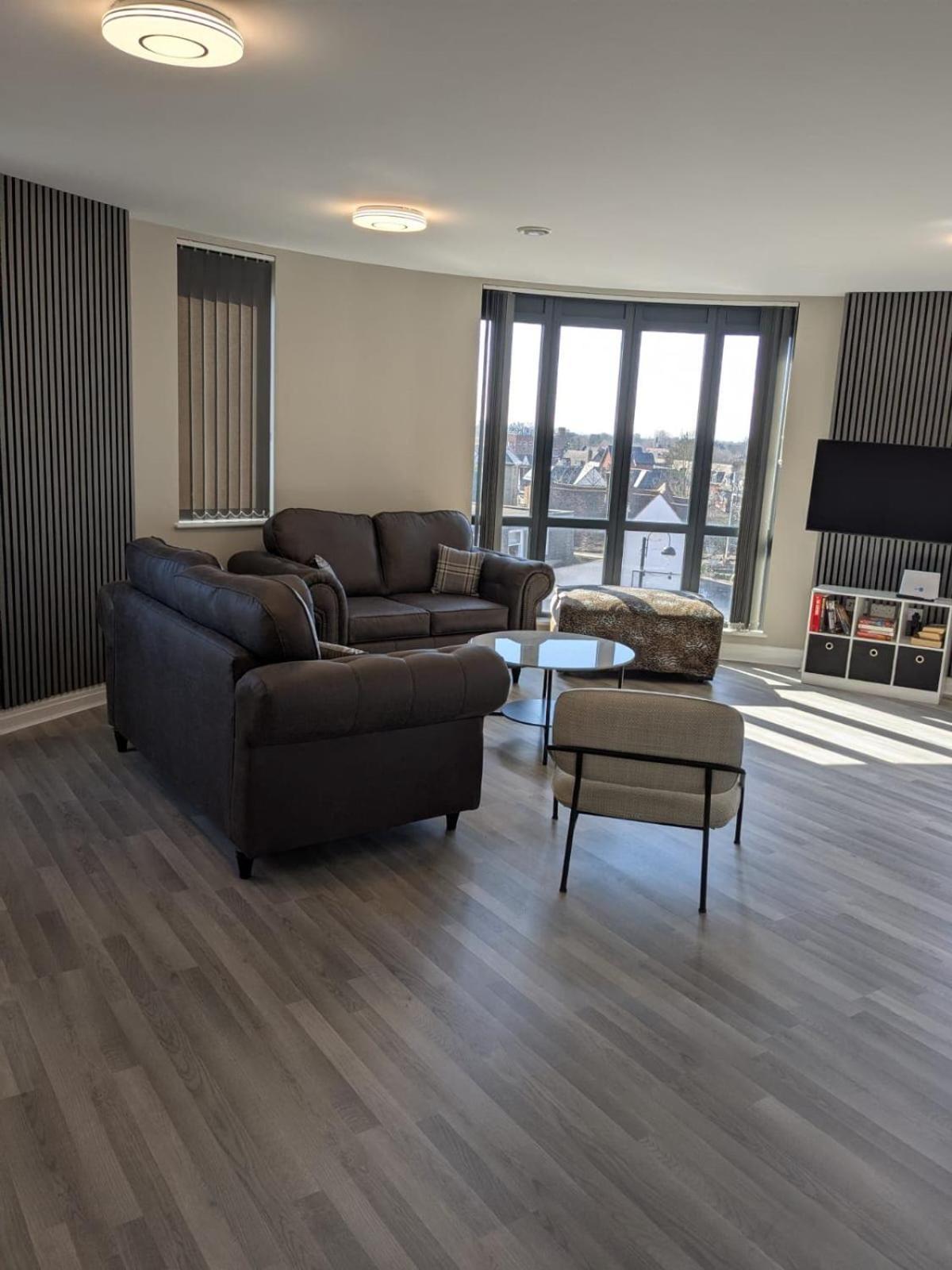 London Heathrow Apartment - West Drayton Yiewsley Exterior photo